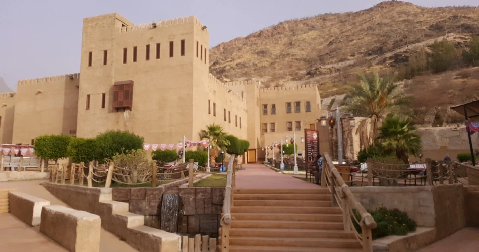 A Guide to the Al Hada Mountain Road